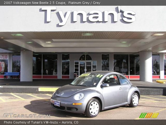 2007 Volkswagen New Beetle 2.5 Coupe in Platinum Grey