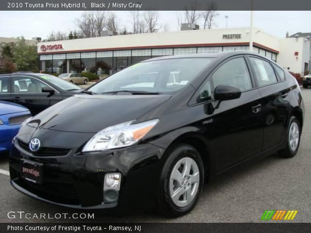 2010 Toyota Prius Hybrid II in Black
