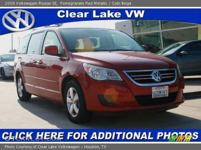 2009 Volkswagen Routan SE in Pomegranate Red Metallic