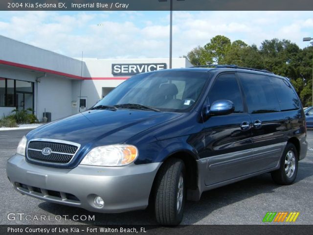 2004 Kia Sedona EX in Imperial Blue