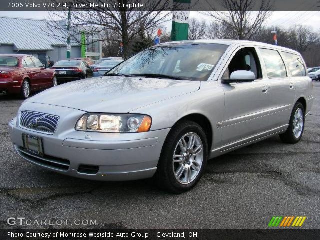 2006 Volvo V70 2.4 in Silver Metallic