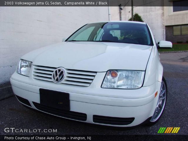 2003 Volkswagen Jetta GL Sedan in Campanella White