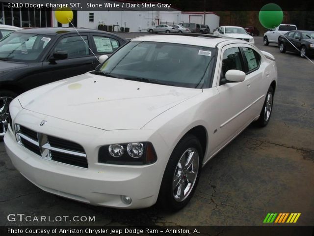 2010 Dodge Charger SXT in Stone White