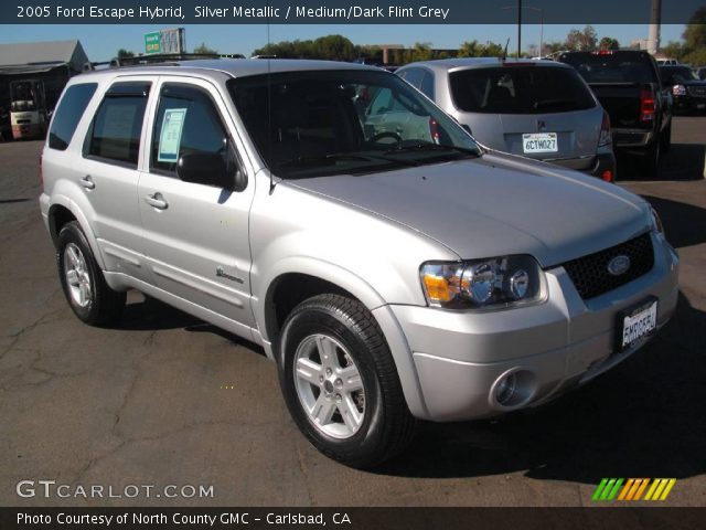 2005 Ford Escape Hybrid in Silver Metallic