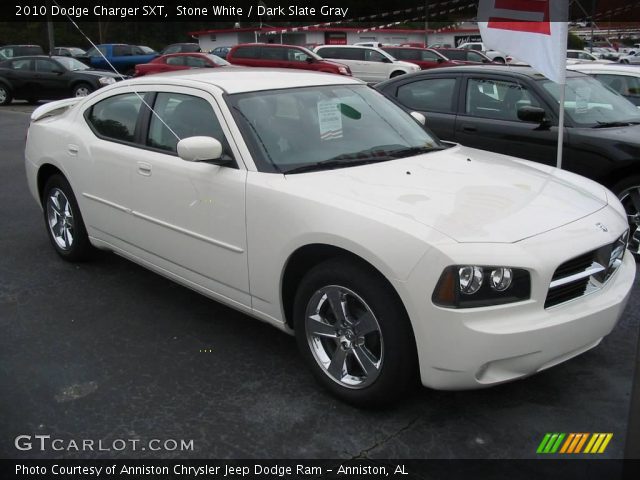 2010 Dodge Charger SXT in Stone White