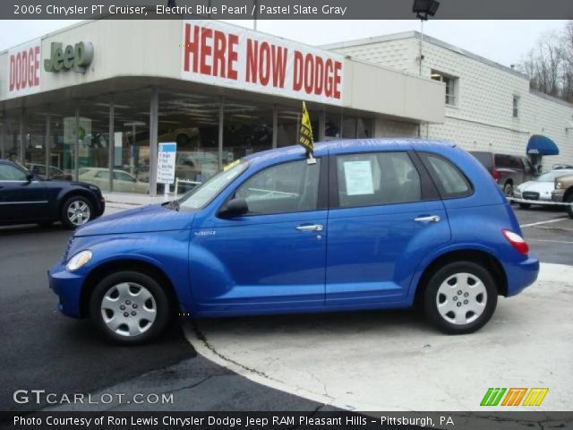 2006 Chrysler PT Cruiser  in Electric Blue Pearl