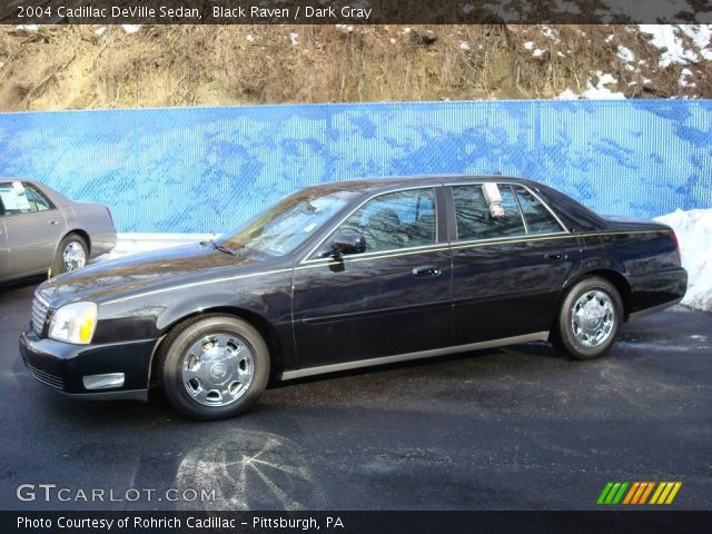 2004 Cadillac DeVille Sedan in Black Raven
