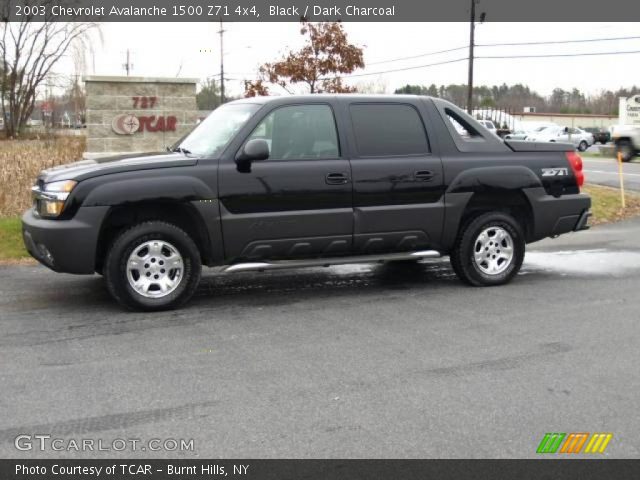 2003 Chevrolet Avalanche 1500 Z71 4x4 in Black