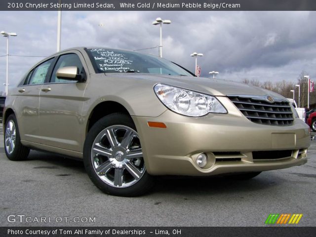 2010 Chrysler Sebring Limited Sedan in White Gold