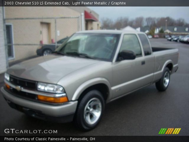 2003 Chevrolet S10 LS Extended Cab in Light Pewter Metallic