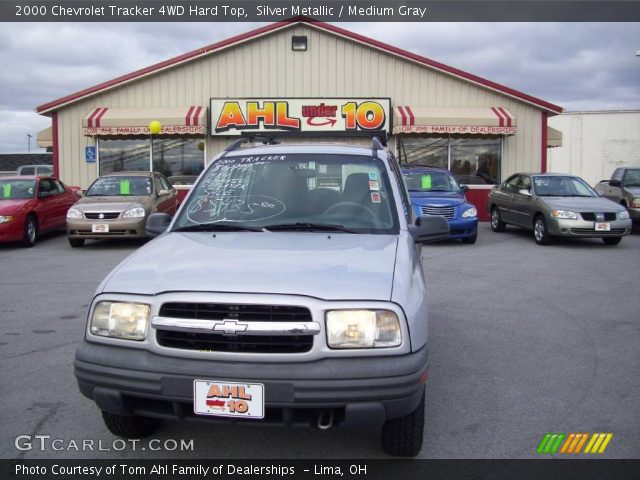 2000 Chevrolet Tracker 4WD Hard Top in Silver Metallic