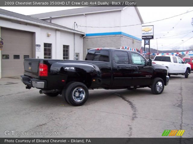 2009 Chevrolet Silverado 3500HD LT Crew Cab 4x4 Dually in Black