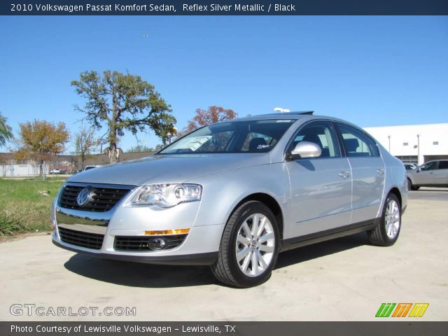 2010 Volkswagen Passat Komfort Sedan in Reflex Silver Metallic
