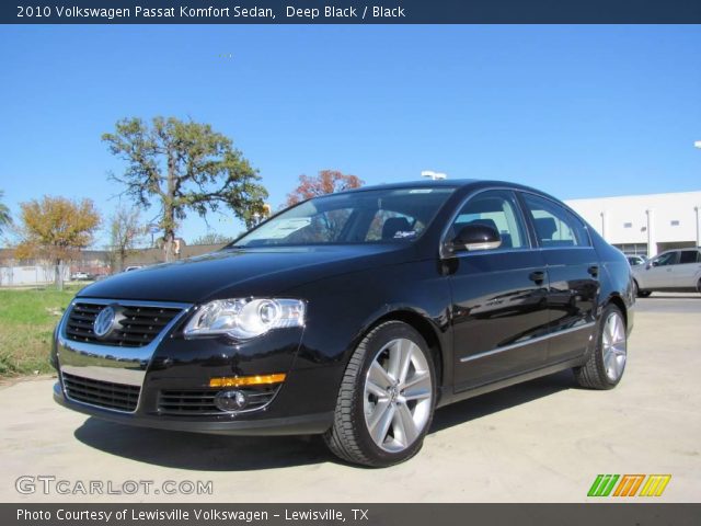 2010 Volkswagen Passat Komfort Sedan in Deep Black