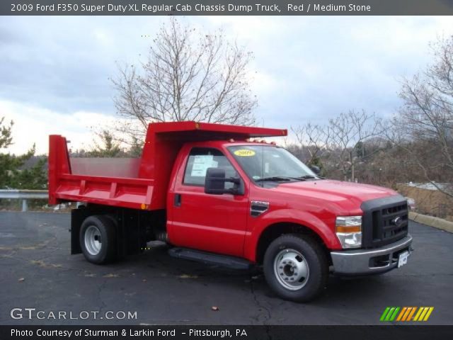 2009 Ford F350 Super Duty XL Regular Cab Chassis Dump Truck in Red
