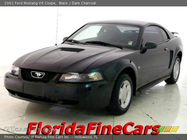 2001 Ford Mustang V6 Coupe in Black