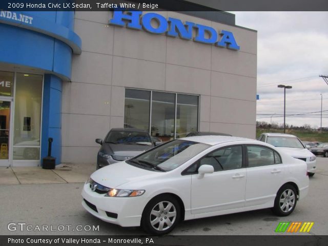 2009 Honda Civic LX Sedan in Taffeta White