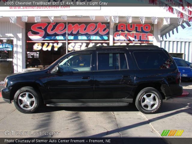 2005 Chevrolet TrailBlazer EXT LT 4x4 in Black