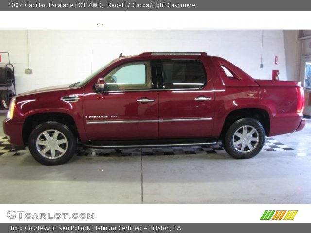 2007 Cadillac Escalade EXT AWD in Red-E