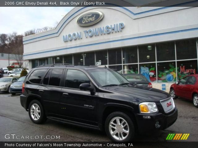 2006 GMC Envoy Denali 4x4 in Black Onyx
