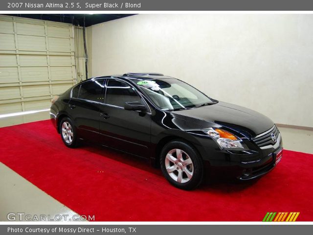 2007 Nissan Altima 2.5 S in Super Black