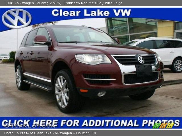2008 Volkswagen Touareg 2 VR6 in Cranberry Red Metallic