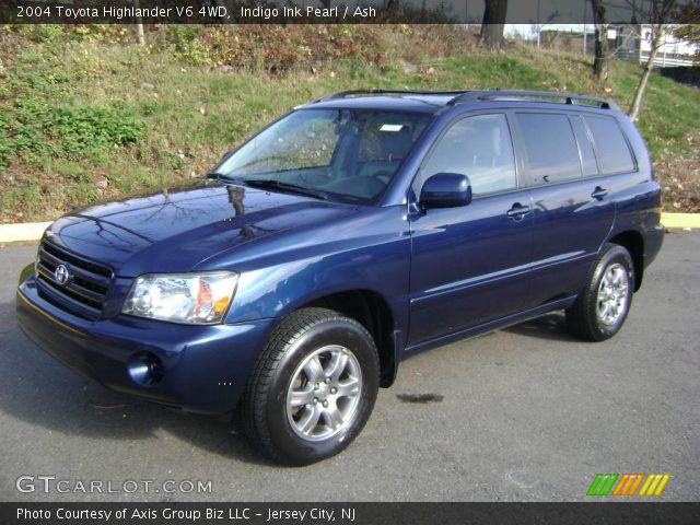 2004 Toyota Highlander V6 4WD in Indigo Ink Pearl