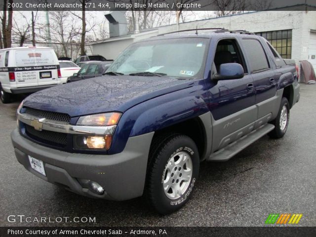 2002 Chevrolet Avalanche Z71 4x4 in Indigo Blue Metallic