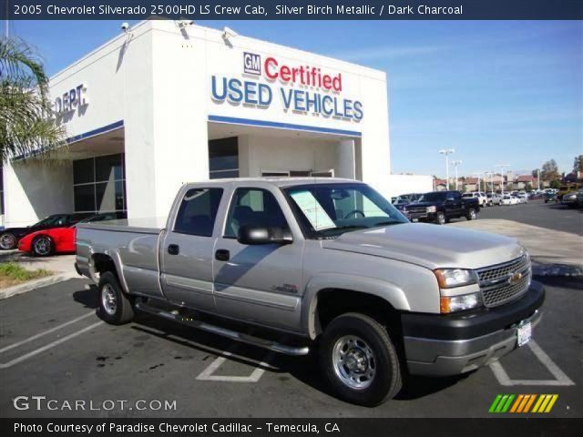 2005 Chevrolet Silverado 2500HD LS Crew Cab in Silver Birch Metallic