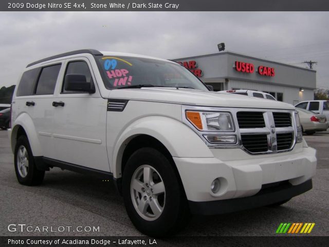 2009 Dodge Nitro SE 4x4 in Stone White
