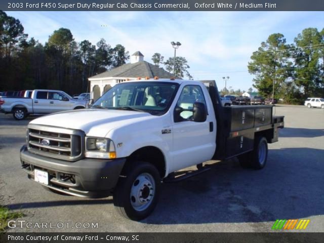 2003 Ford F450 Super Duty Regular Cab Chassis Commercial in Oxford White