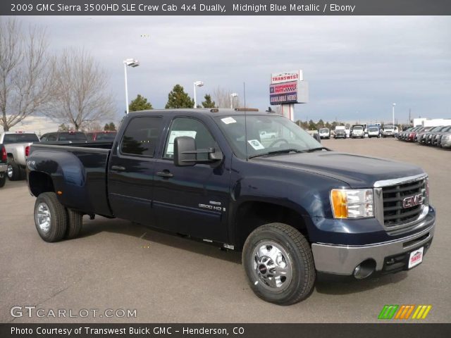 2009 GMC Sierra 3500HD SLE Crew Cab 4x4 Dually in Midnight Blue Metallic