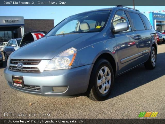 2007 Kia Sedona LX in Glacier Blue