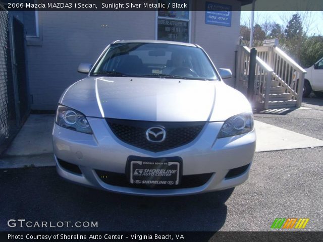 2006 Mazda MAZDA3 i Sedan in Sunlight Silver Metallic