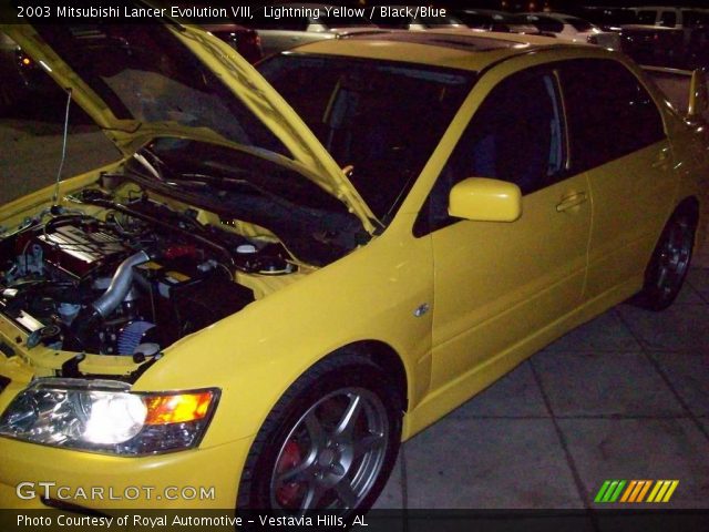2003 Mitsubishi Lancer Evolution VIII in Lightning Yellow