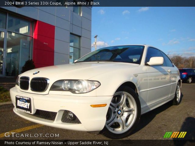 2004 BMW 3 Series 330i Coupe in Alpine White