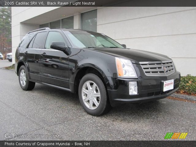 2005 Cadillac SRX V6 in Black Raven