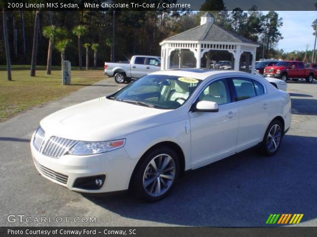 2009 Lincoln MKS Sedan in White Chocolate Tri-Coat