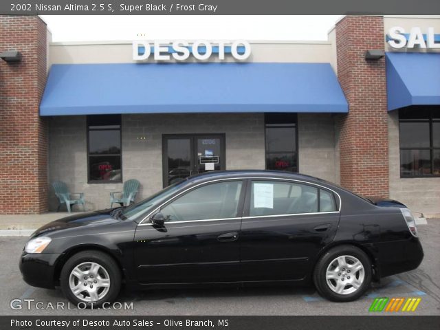 2002 Nissan Altima 2.5 S in Super Black