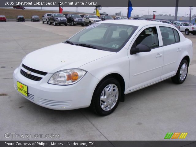 2005 Chevrolet Cobalt Sedan in Summit White