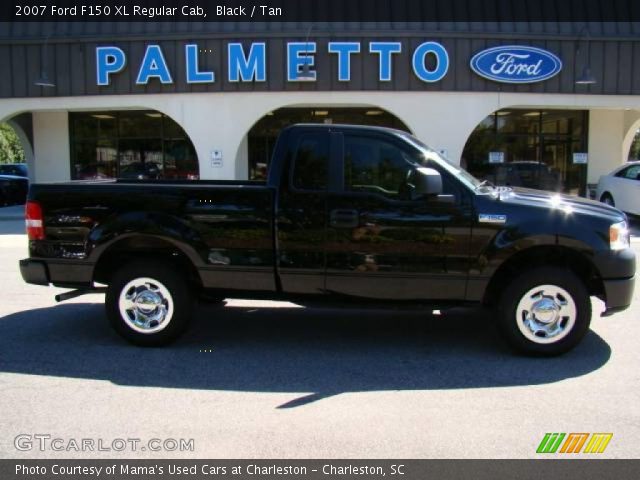 2007 Ford F150 XL Regular Cab in Black