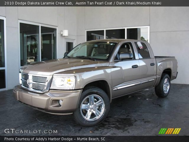 2010 Dodge Dakota Laramie Crew Cab in Austin Tan Pearl Coat