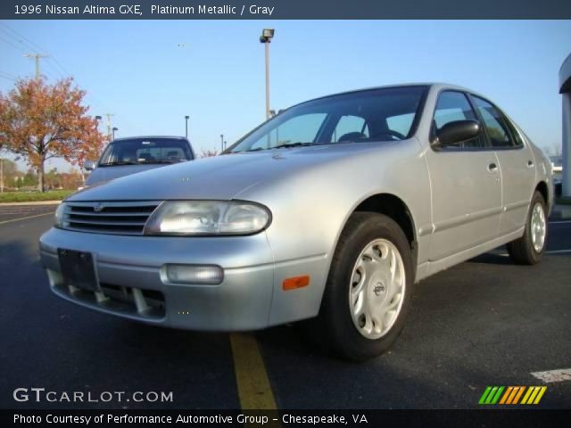 1996 Nissan Altima GXE in Platinum Metallic