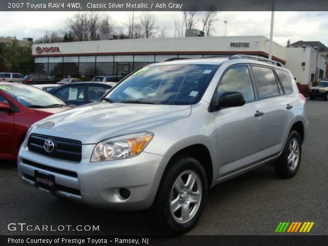 2007 Toyota RAV4 4WD in Classic Silver Metallic