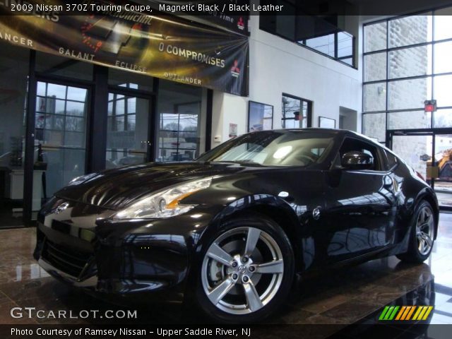 2009 Nissan 370Z Touring Coupe in Magnetic Black