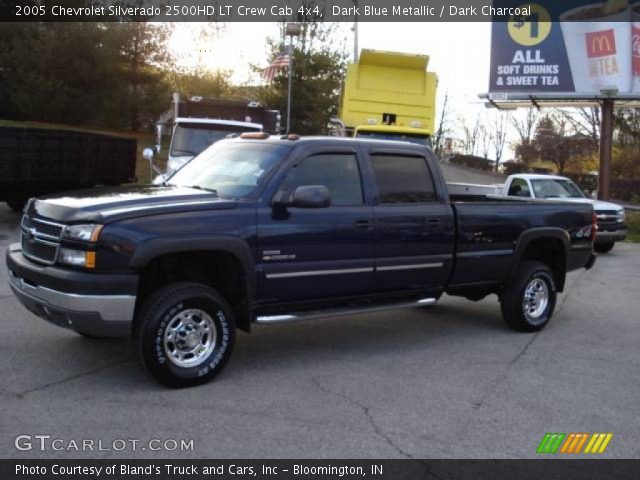 2005 Chevrolet Silverado 2500HD LT Crew Cab 4x4 in Dark Blue Metallic