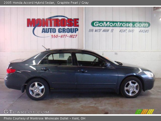 2005 Honda Accord Hybrid Sedan in Graphite Pearl