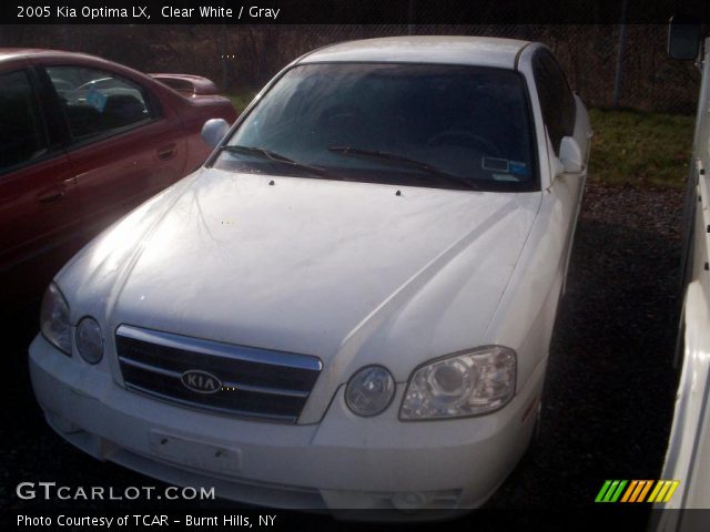 2005 Kia Optima LX in Clear White