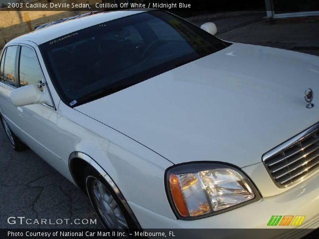 2003 Cadillac DeVille Sedan in Cotillion Off White