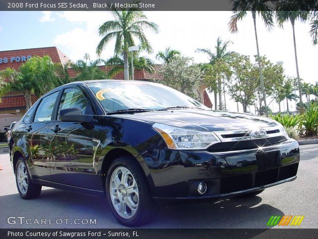 2008 Ford Focus SES Sedan in Black